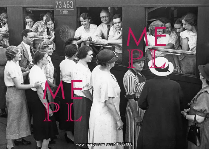 : Student exchange with Copenhagen, 1938 : Student exchange with Copenhagen, 1938