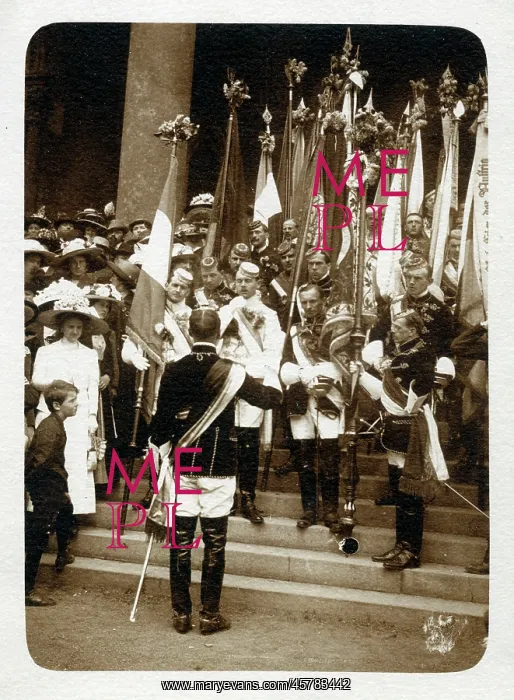  : Student Graduation in Austria - 1900s