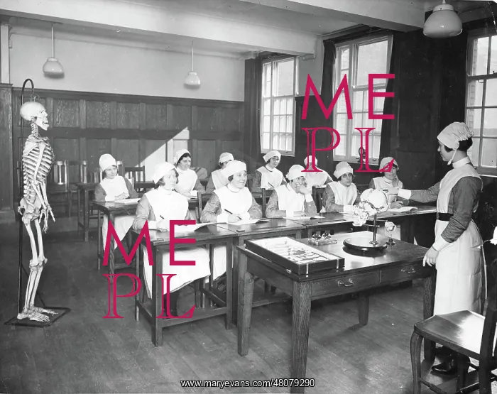 : Student nurses in a classroom : Student nurses in a classroom