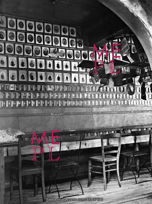 : Student pub in Jena, 1930 : Student pub in Jena, 1930