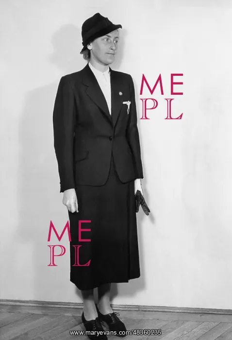 : Student uniform, 1938 : Student uniform, 1938
