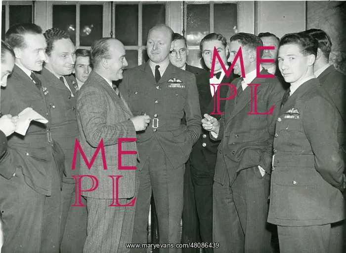 : Students from No 6 Course Empire Test Pilots?s School t? : Students from No 6 Course Empire Test Pilots?s School t?
