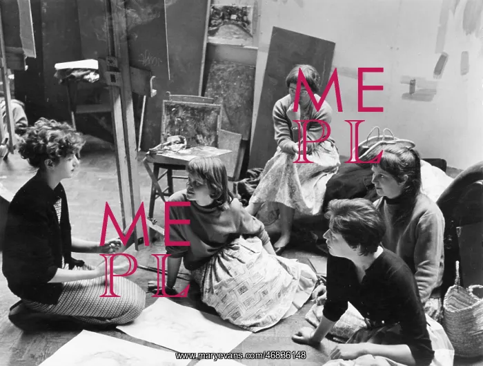 : Students at Corsham Art School : Students at Corsham Art School
