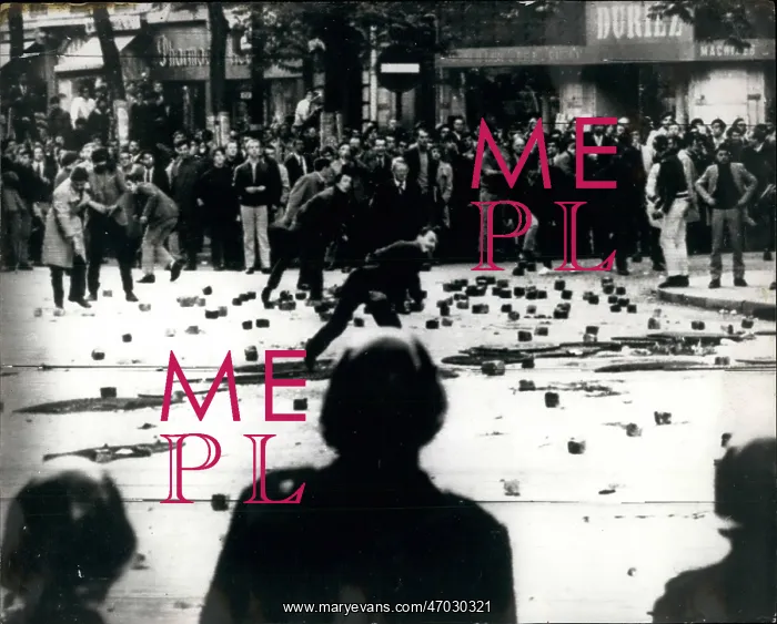 : Students demonstrate against Sorbonne conditions, Paris : Students demonstrate against Sorbonne conditions, Paris