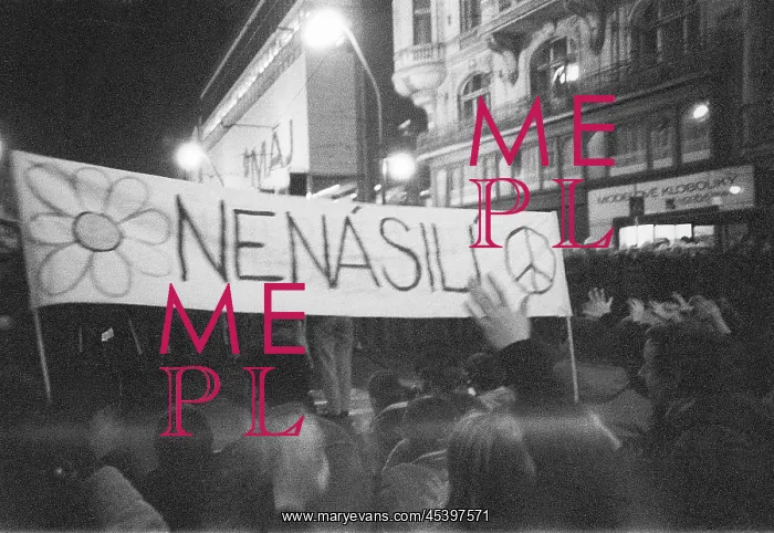 : Students - demonstration - march - police - crackdown : Students - demonstration - march - police - crackdown