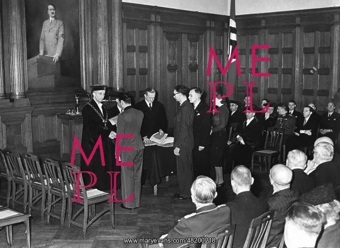 : Students in the Nazi state, 1942 : Students in the Nazi state, 1942