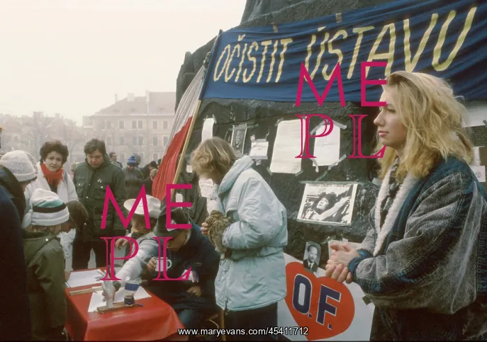 : Students - petition - constitution - Old Town Square : Students - petition - constitution - Old Town Square