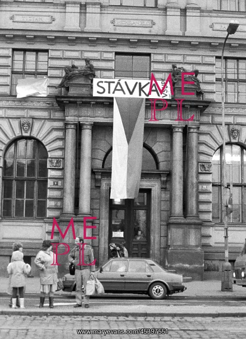 : Students - protest - strike - banner - flag