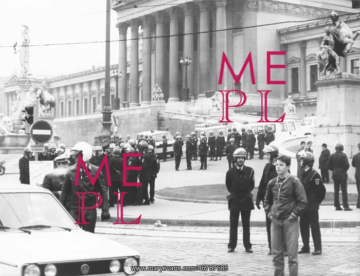 : Students protest in Vienna 1987 : Students protest in Vienna 1987