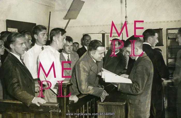 : Students sign up for voluntary work, 1932 : Students sign up for voluntary work, 1932
