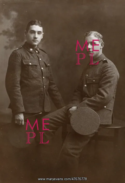 : Studio photo, two brothers in uniform, WW1 : Studio photo, two brothers in uniform, WW1