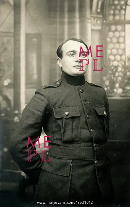 : Studio photograph of Artieme Mettrie : Studio photograph of Artieme Mettrie