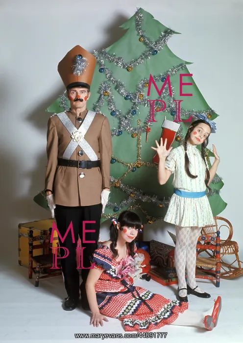 : Studio Setting Of Family Dressed : Studio Setting Of Family Dressed