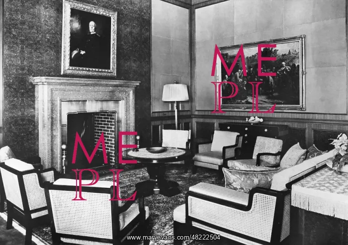: Study of Adolf Hitler in the Fuehrerbau, 1938 : Study of Adolf Hitler in the Fuehrerbau, 1938