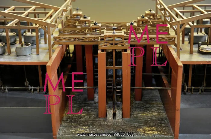 : Study of Leonardo da Vinci. Multiple cylinder mill. Model : Study of Leonardo da Vinci. Multiple cylinder mill. Model