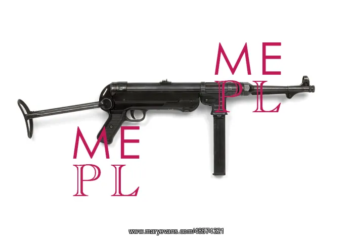 : Sub Machine Gun, 9 Mm Mp40 : Sub Machine Gun, 9 Mm Mp40