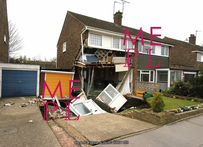 : Subsidence damage, 122 Ridley Road, Bromley : Subsidence damage, 122 Ridley Road, Bromley