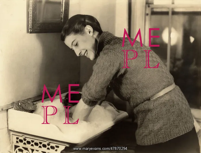 : Suds, 1930s style : Suds, 1930s style