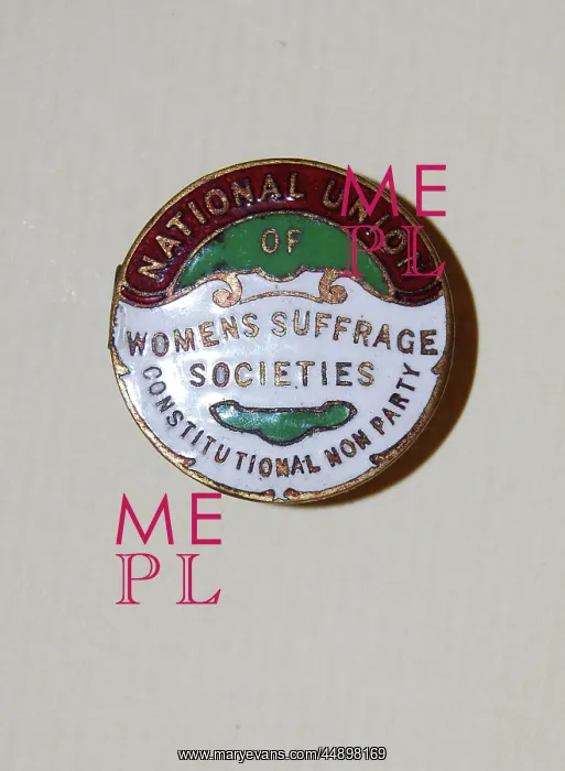: Suffrage Badge N.U.W.S.S : Suffrage Badge N.U.W.S.S