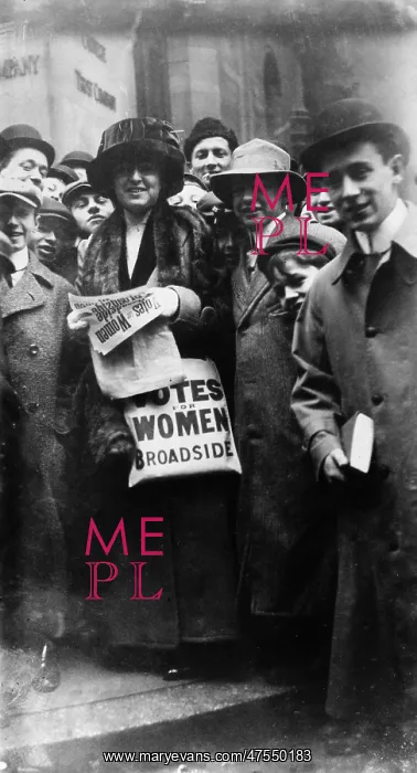 : Suffrage campaigner with leaflets, USA : Suffrage campaigner with leaflets, USA