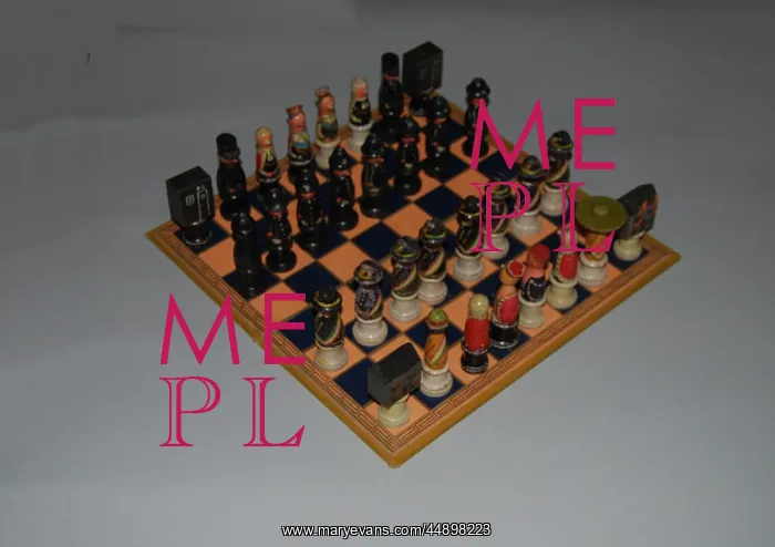 : Suffragette Chess Set : Suffragette Chess Set