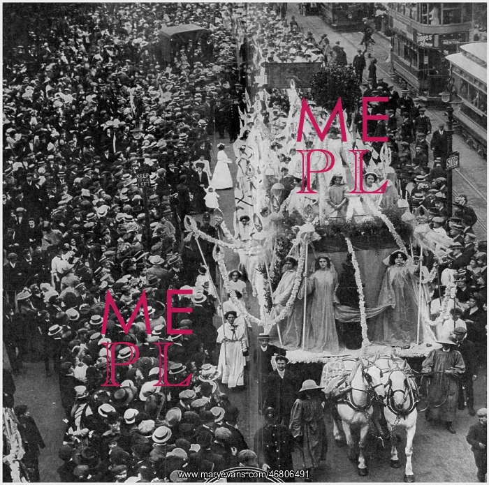 : Suffragette Coronation Procession, 1911 : Suffragette Coronation Procession, 1911