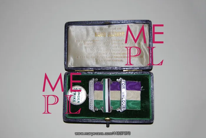 : Suffragette Hunger Strike Medal W.S.P.U : Suffragette Hunger Strike Medal W.S.P.U