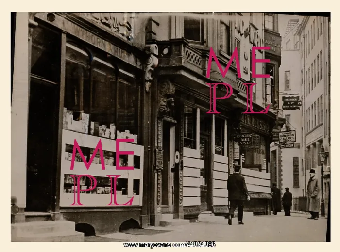 : Suffragette Militants Broken Windows : Suffragette Militants Broken Windows