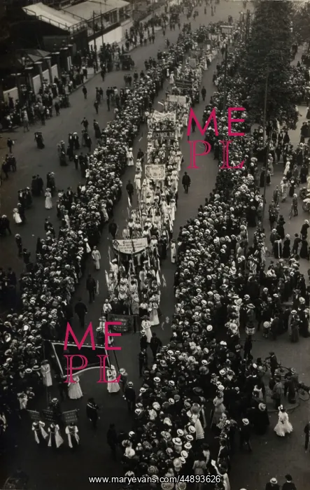 : Suffragette Women's Coronation Procession June 17, 1911 : Suffragette Women's Coronation Procession June 17, 1911
