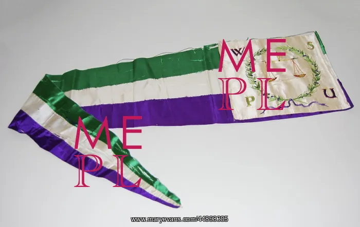 : Suffragette W.S.P.U Regalia Flag : Suffragette W.S.P.U Regalia Flag