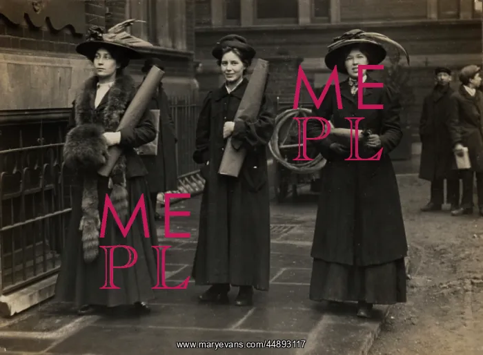 : Suffragettes Chaining to Railings Vera Holme : Suffragettes Chaining to Railings Vera Holme