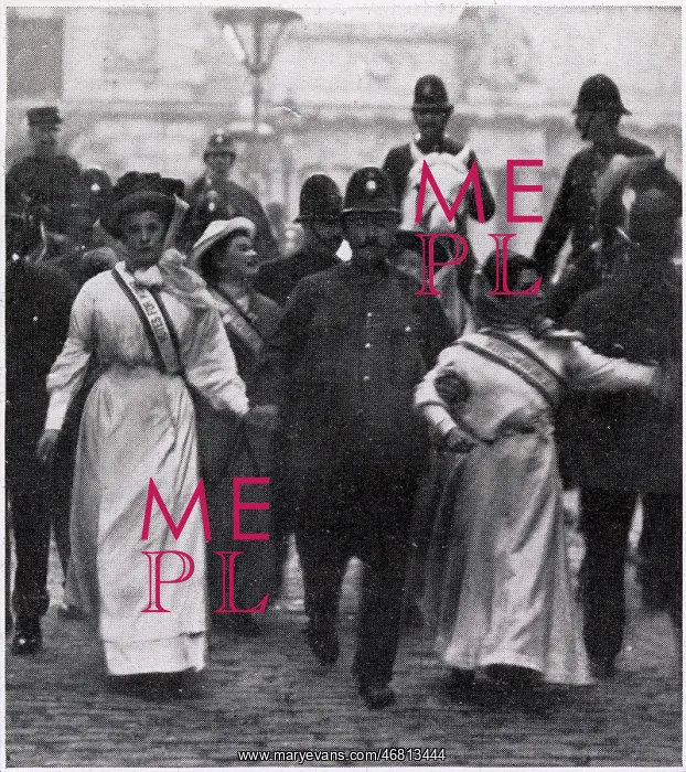 : Suffragettes demand to see Mr. Asquith at Parliament : Suffragettes demand to see Mr. Asquith at Parliament