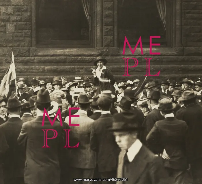 : Suffragist Mabel Vernon speaking to large ? : Suffragist Mabel Vernon speaking to large ?