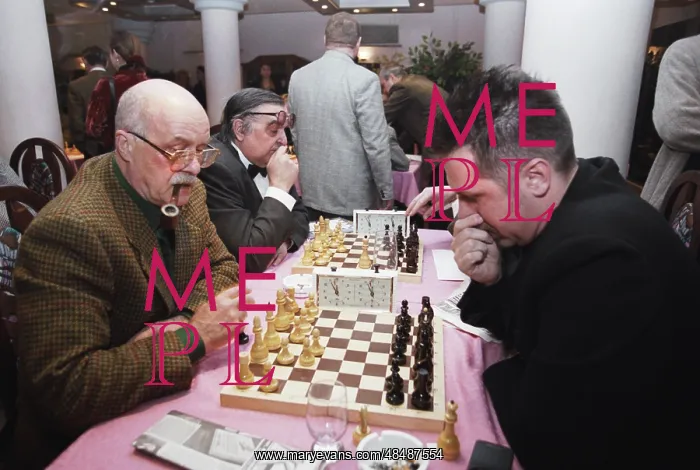 : Suicide chess tournament : Suicide chess tournament