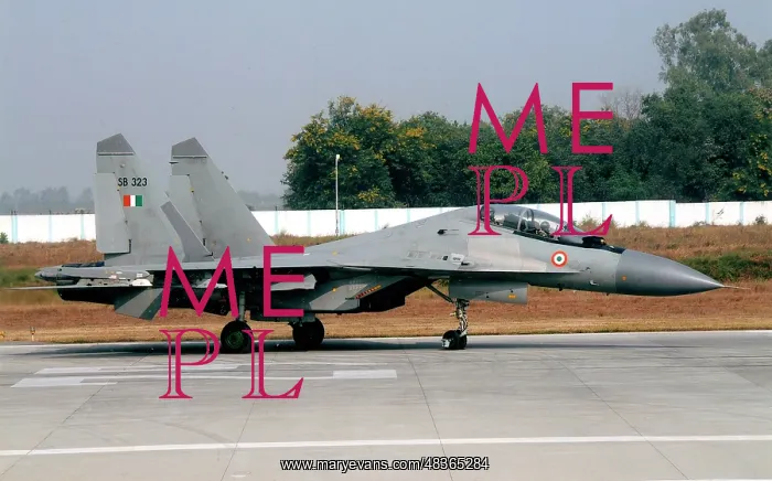 : Sukhoi Su-30MKI SB323 : Sukhoi Su-30MKI SB323