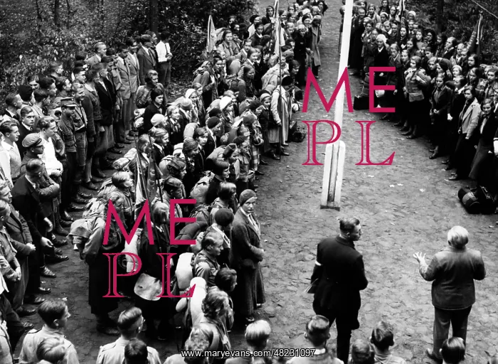 : Summer camp of the BDM on the Hubertushoehe, 1933 : Summer camp of the BDM on the Hubertushoehe, 1933