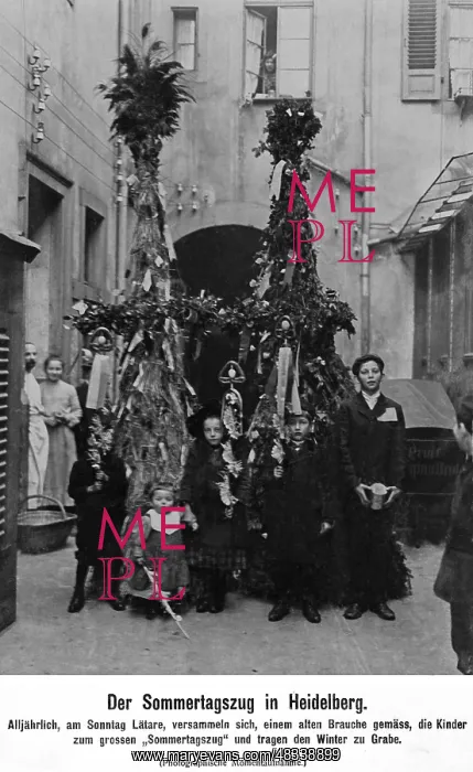 : Summer Day Parade in Heidelberg, 1910 : Summer Day Parade in Heidelberg, 1910