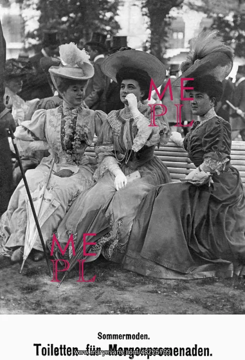 : Summer fashion, 1906 : Summer fashion, 1906