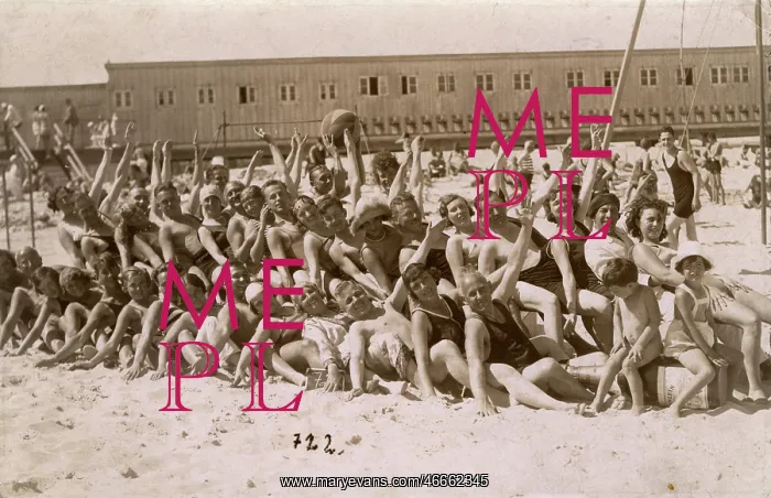 : Summer Fun on a British Beach : Summer Fun on a British Beach