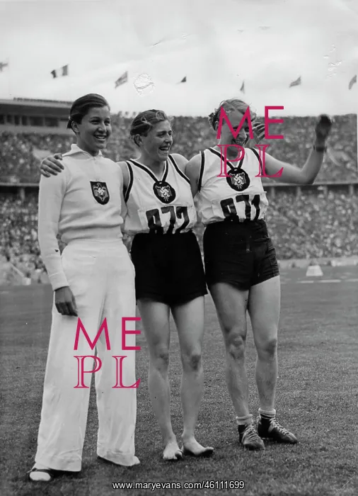 : Summer Olympic Games in Berlin in 1936 : Summer Olympic Games in Berlin in 1936