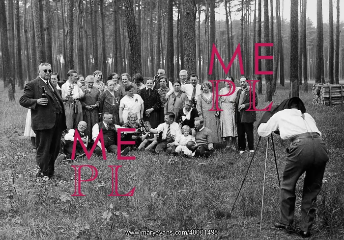 : Summer outing in Berlin, 1934 : Summer outing in Berlin, 1934