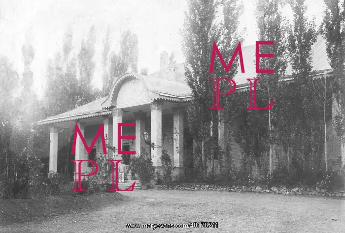 : Summer seat of the German embassy in Teheran, 1906 : Summer seat of the German embassy in Teheran, 1906