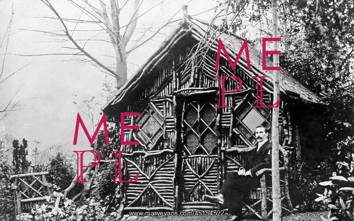  : Summerhouse