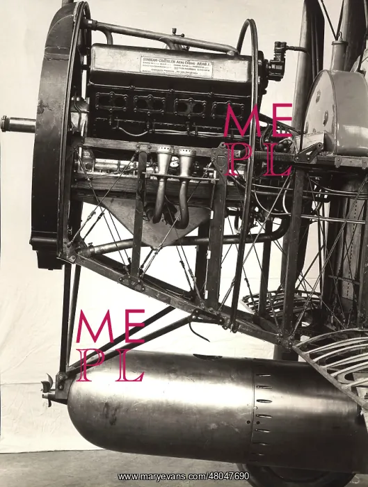 : The Sunbeam-Coatalen Arab I engine installation on a Sopwith : The Sunbeam-Coatalen Arab I engine installation on a Sopwith