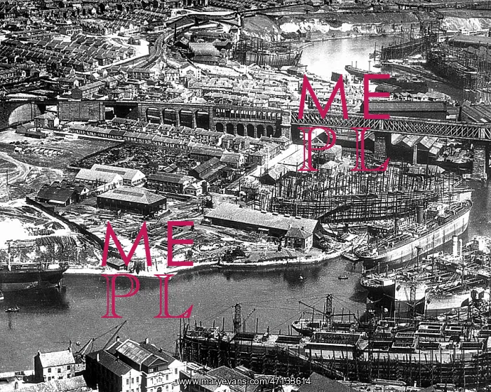  : Sunderland ship yards probably 1920s