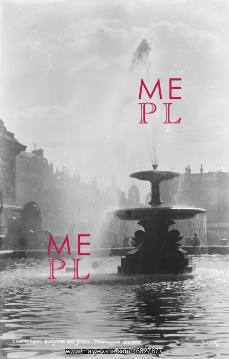 : Sunshine and Spray at Trafalgar Square : Sunshine and Spray at Trafalgar Square