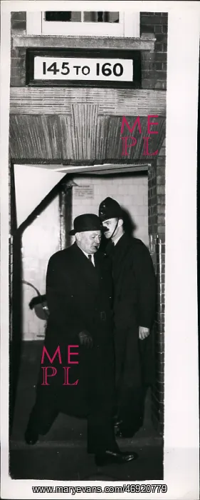 : Superintendent Capstick of Scotland Yard at Kennington : Superintendent Capstick of Scotland Yard at Kennington