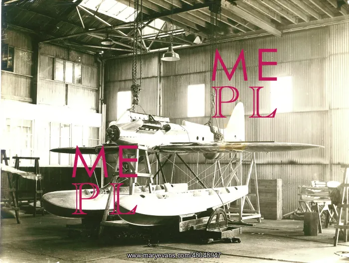 : The Supermarine S5 during erection in 1927 : The Supermarine S5 during erection in 1927