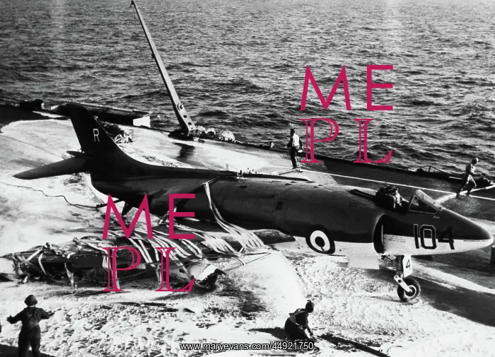 : Supermarine Scimitar F-1 : Supermarine Scimitar F-1
