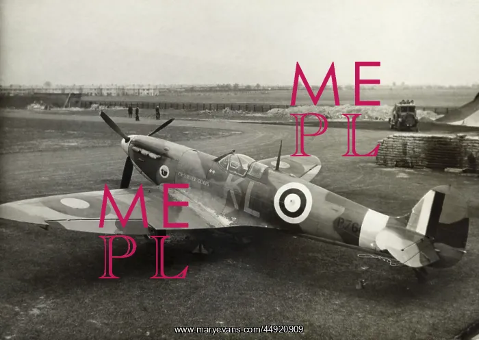: Supermarine Spitfire 2A / IIA : Supermarine Spitfire 2A / IIA